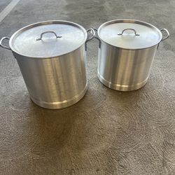 Large pots with lids