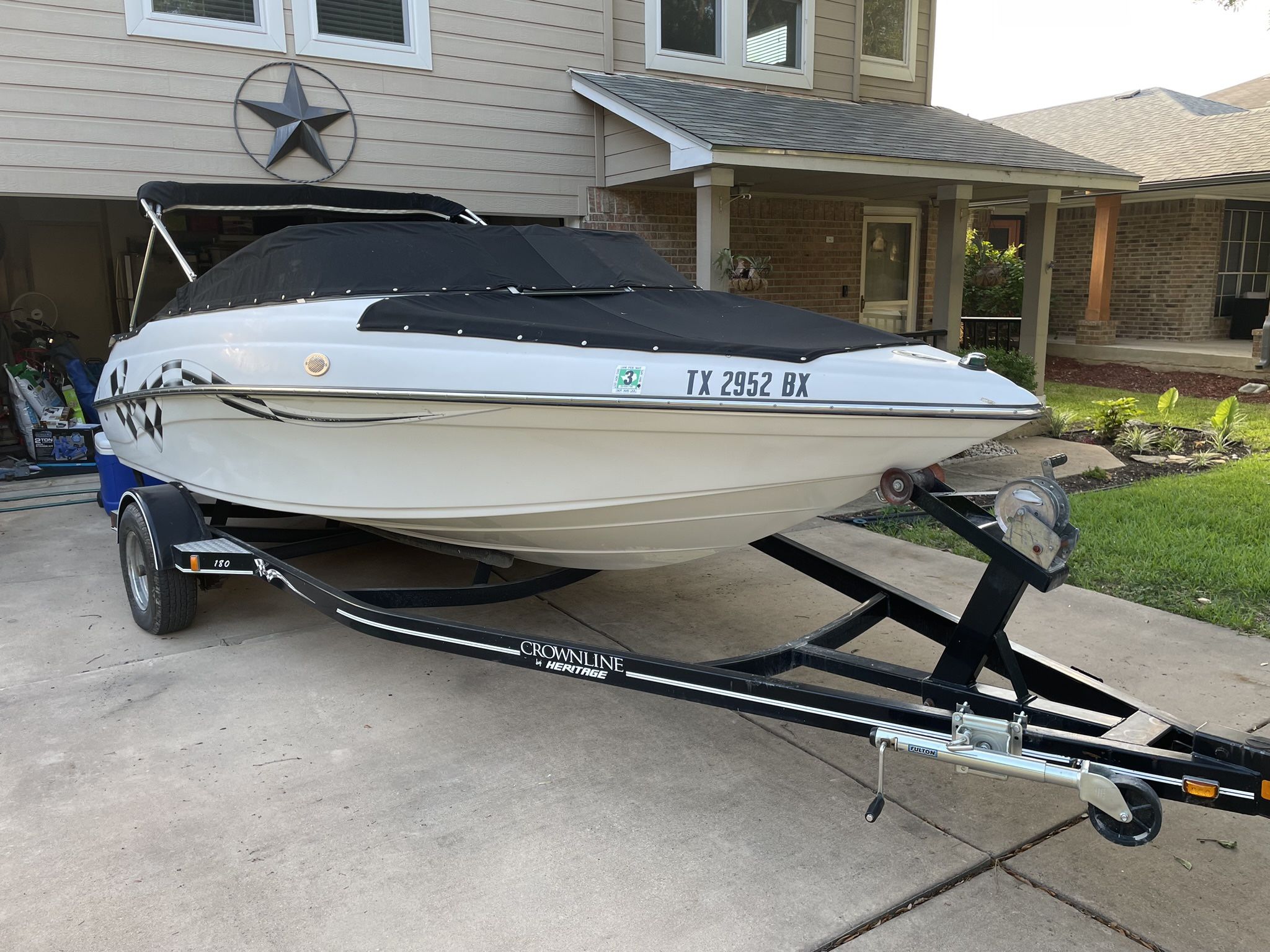 2004 Crownline 180 BR
