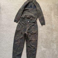 🔥 GAP Camo Green/Brown Sweatsuit – Hoodie L, Pants XL