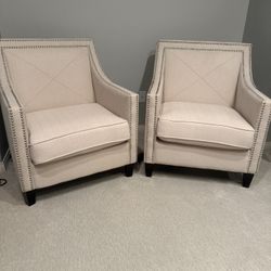 Beautiful beige Living Room Chair Set! 
