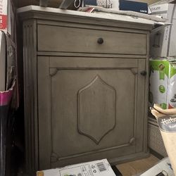 Allen Rothi Vanity 30" 