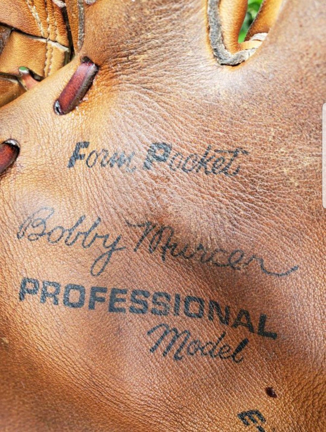 SPALDING BOBBY MURCER SIGNATURE BASEBALL GLOVE #42-3361 PROFESSIONAL MODEL