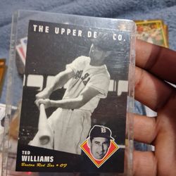 RARE VINTAGE BASEBALL CARD COLLECTION