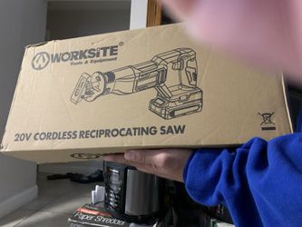 Worksite 20 Volt Cordless Saw 