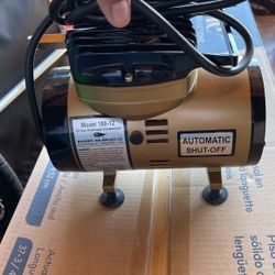 Compact Lightweight Compressor For Air Brush