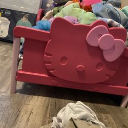 Hello Kitty Toddler Bed 