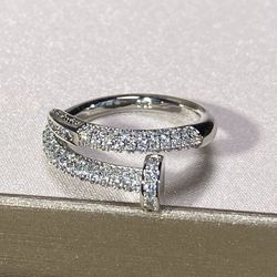 Creative luxury full diamond geometric ring, elegant online celebrity trend hot selling open surround diamond ring