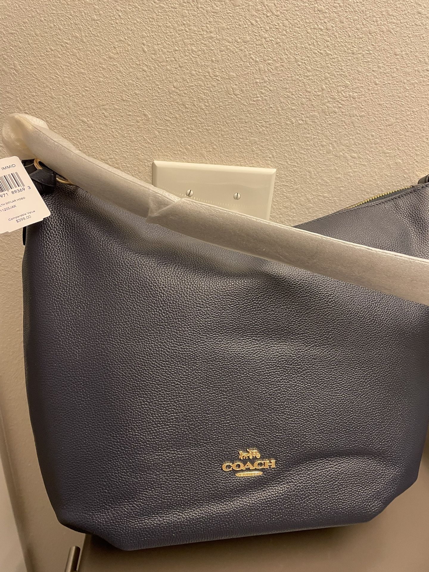Coach Leather Shoulder Bag Brand New