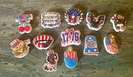 12 pack Independence Day Croc Charms. Variety