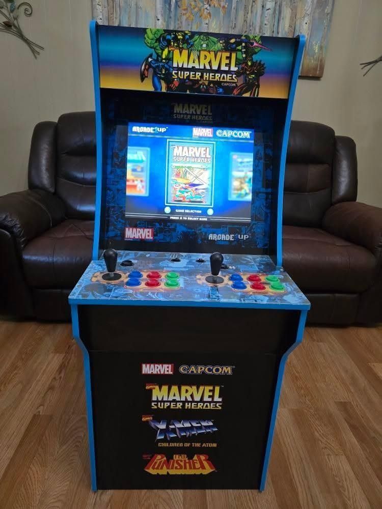 ARCADE Game Marvel Super Heroes 4 ft