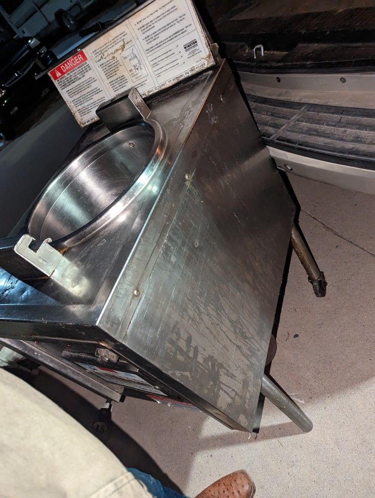 commercial fryer