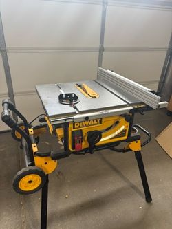 Dewalt DWE749RS Table Saw + Dado Set, Extended Fence & Accessories