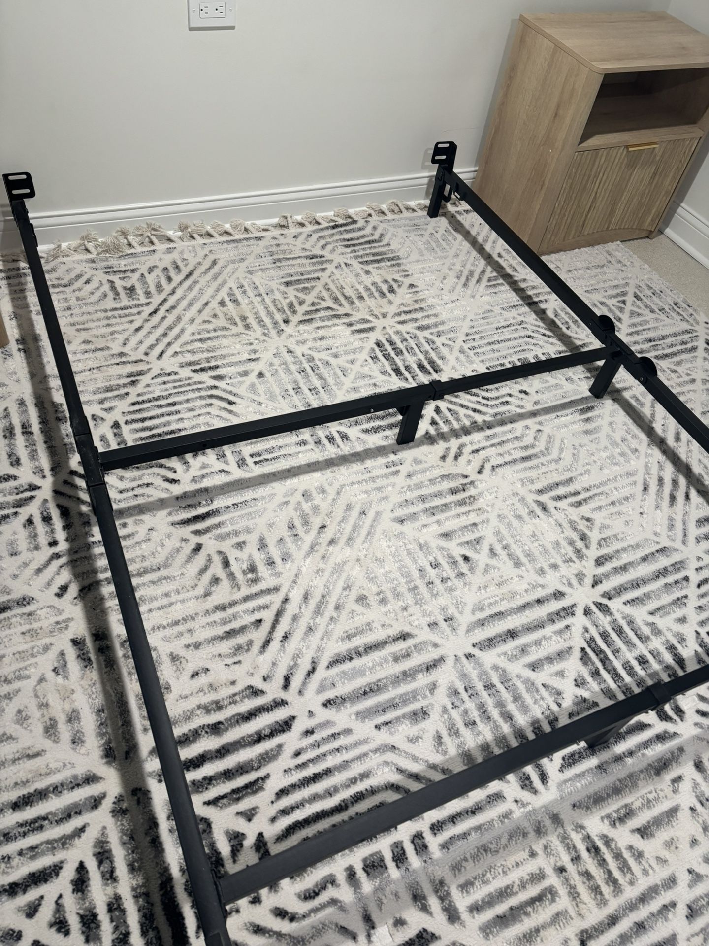Full Metal Bed Frame 