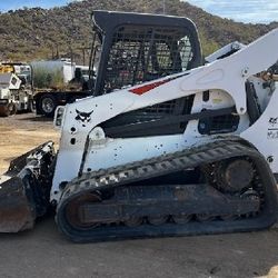 bobcat t770 skidsteer excellent condition 
