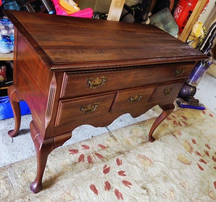 SOLID CHERRY CONSOLE TABLE