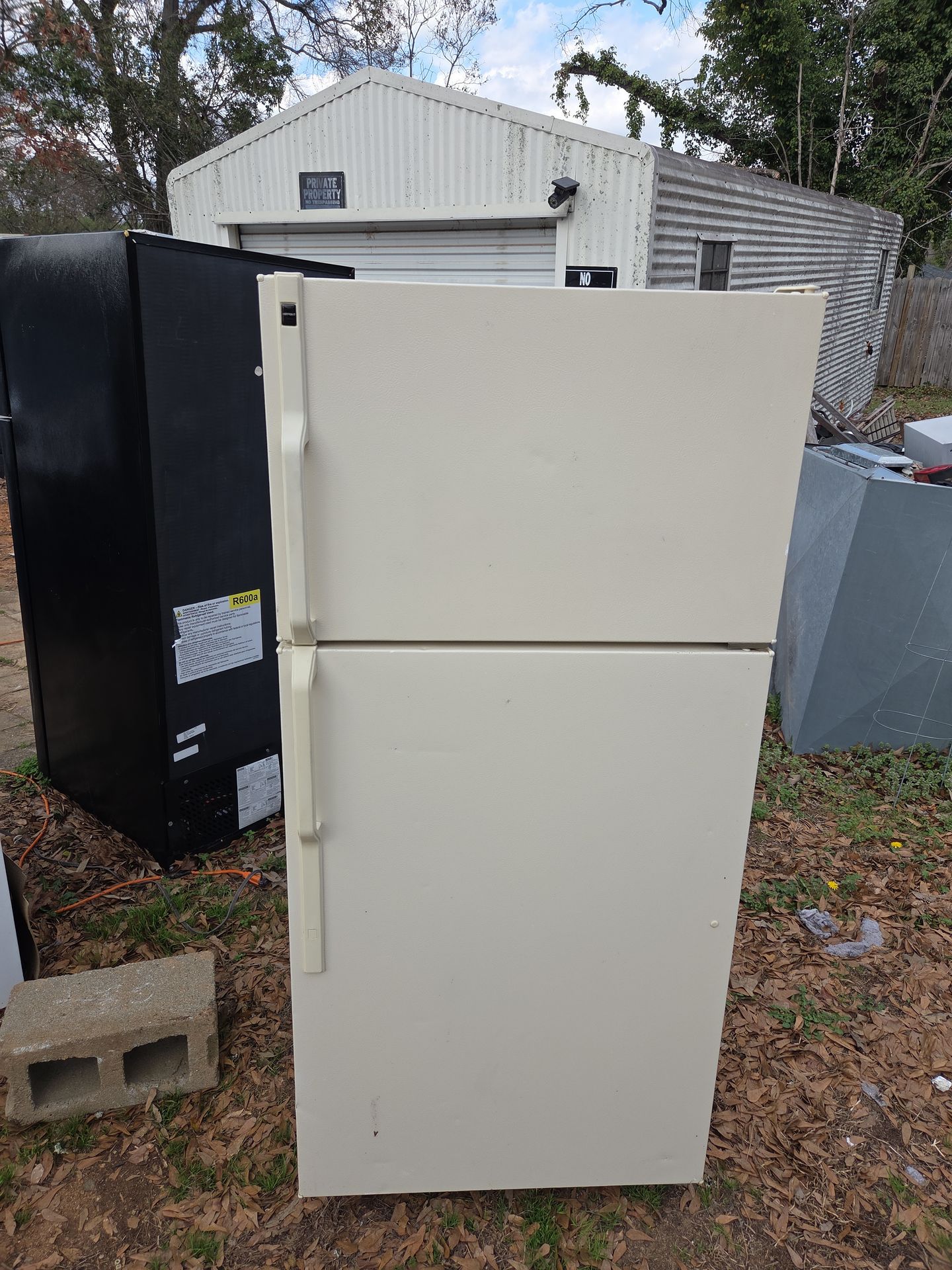 Hot point refrigerator