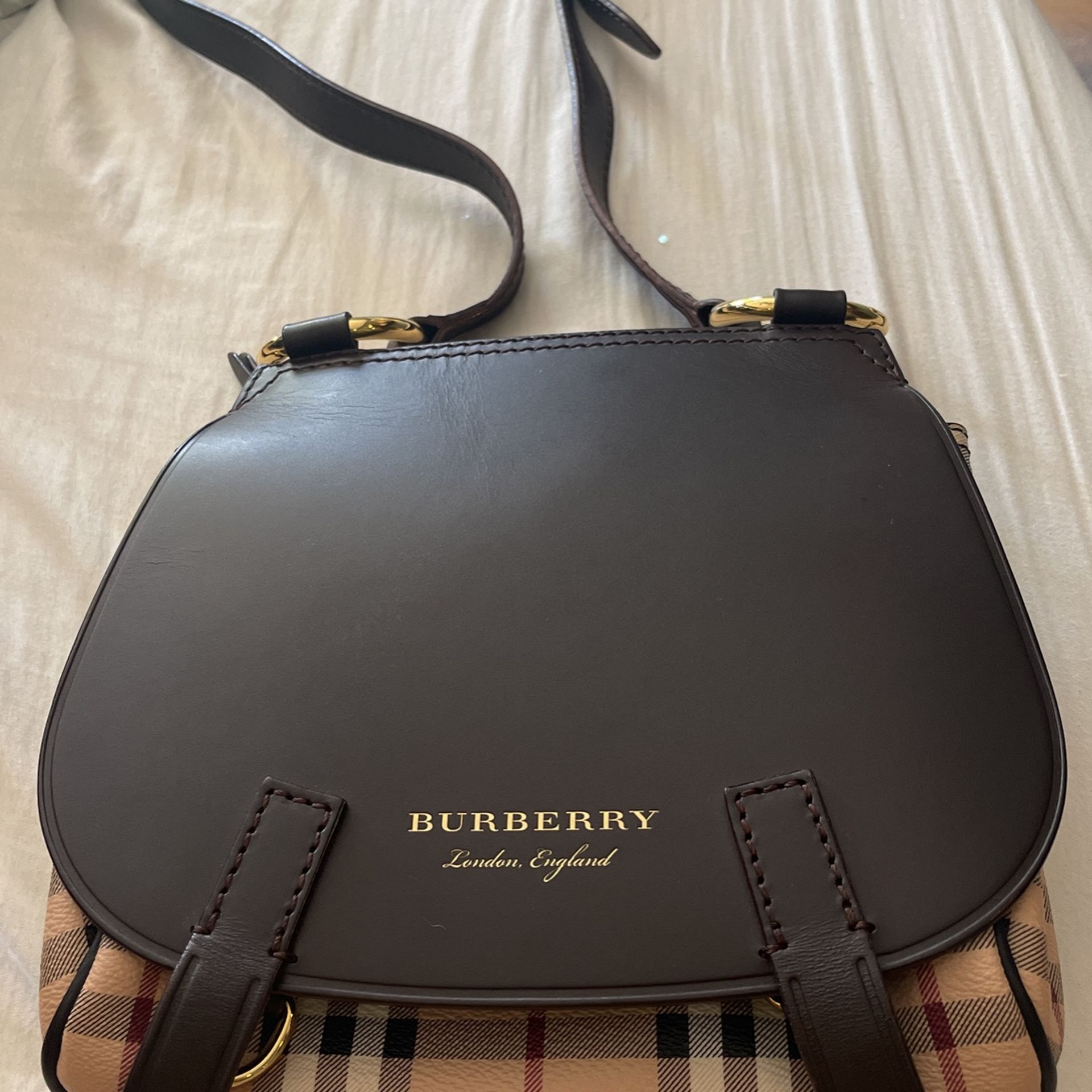 burberry bridle saddle bag