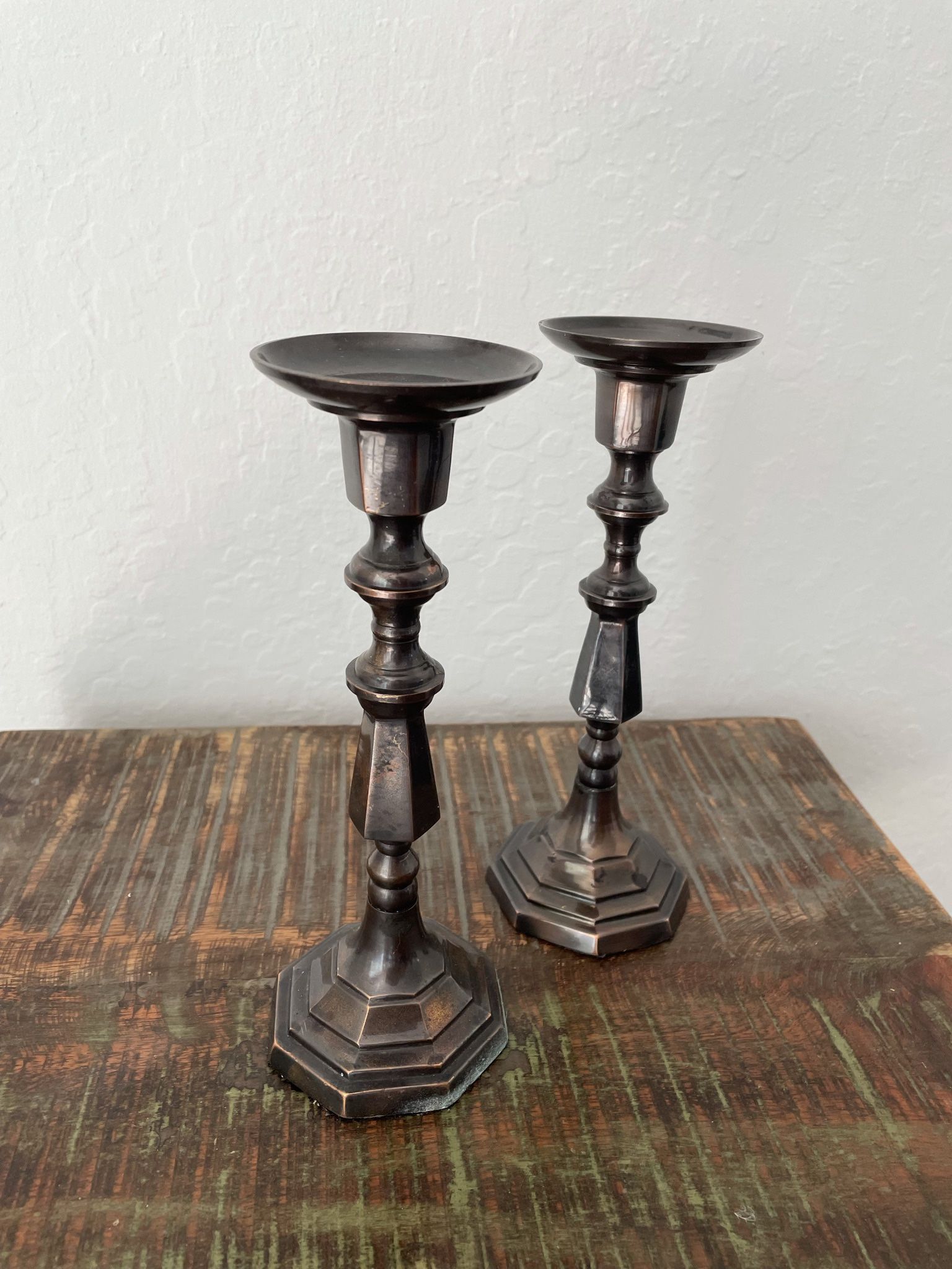 2 Candle Holders