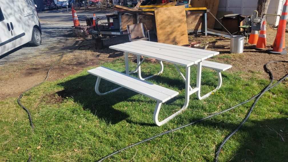 Picnic Table