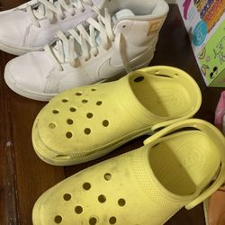 Nike / Croc Shoes Size 7 W