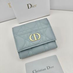 Fashionable designer wallet