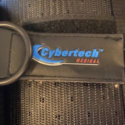 Adjustable back brace like new condition by Cybertech