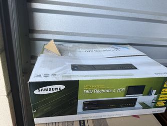 Samsung DVD-VR357 DVD Recorder & VCR Combo unit