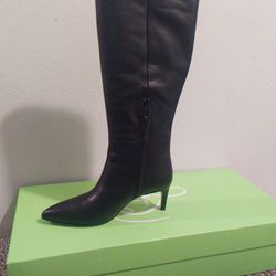 Size 8.5 Women's Boots Black and The Other Pair Is Sheer Black 