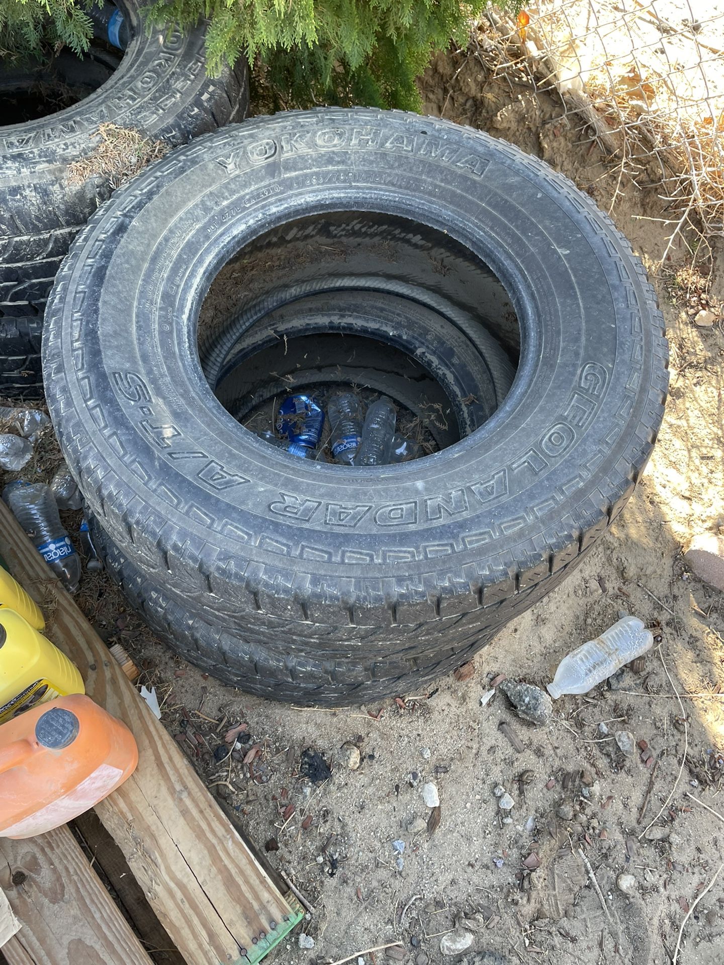 Tires For Sale (Used) 285/70/R17