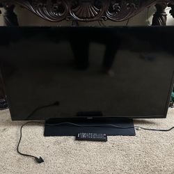 Samsung TV 40in