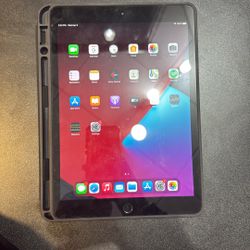 iPad 8th Gereration 32g 