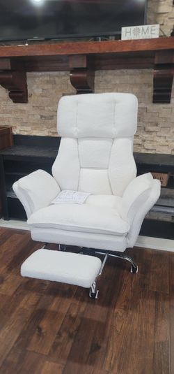 Big and Tall Office Chair, Flip Armrests for Pets & Cross Legged Sitting, Executive Ergonomic Computer Gaming Chair with Foot Rest, Teddy Fleece Wide 