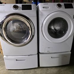 Samsung Washer and Electric Dryer with Steam 