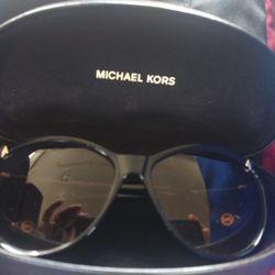 Micheal Kors With Matching Case