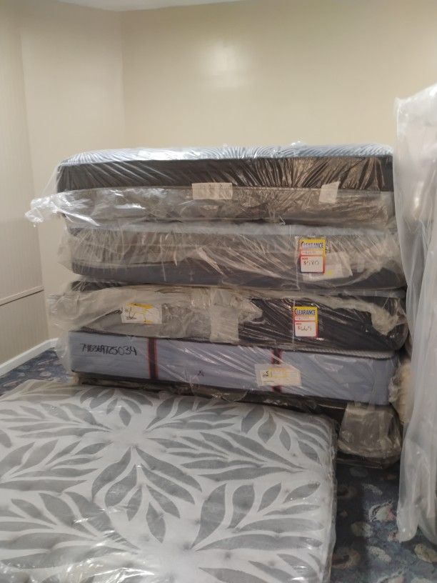Brand New King Size Mattresses. 
