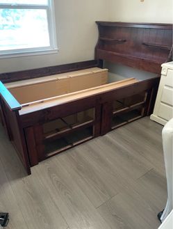 Full bed frame  with 8 pull out drawers and mattress