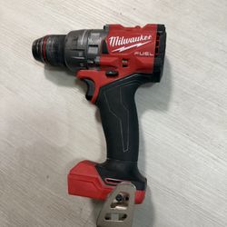 Milwaukee M18 Hammer Drill