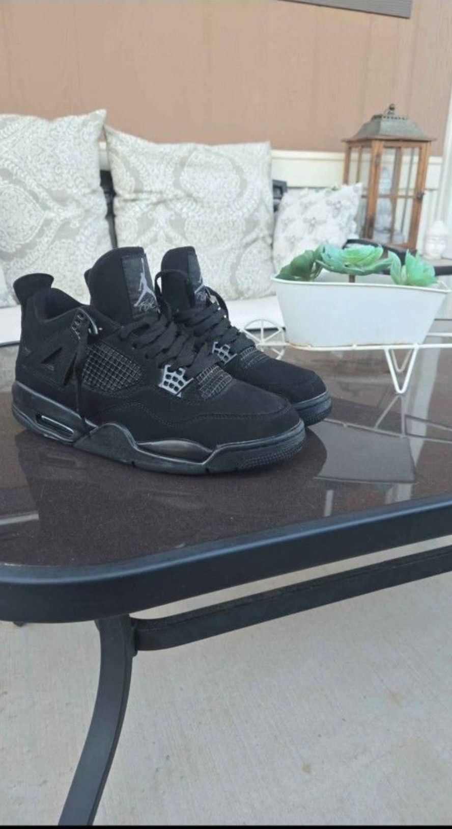 Jordan 4s