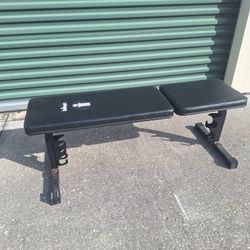 Flat Weight Bench 