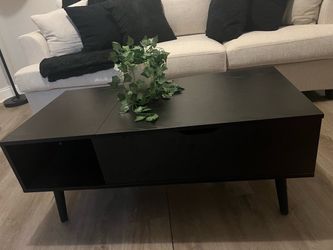 Coffee Table with Extendable top