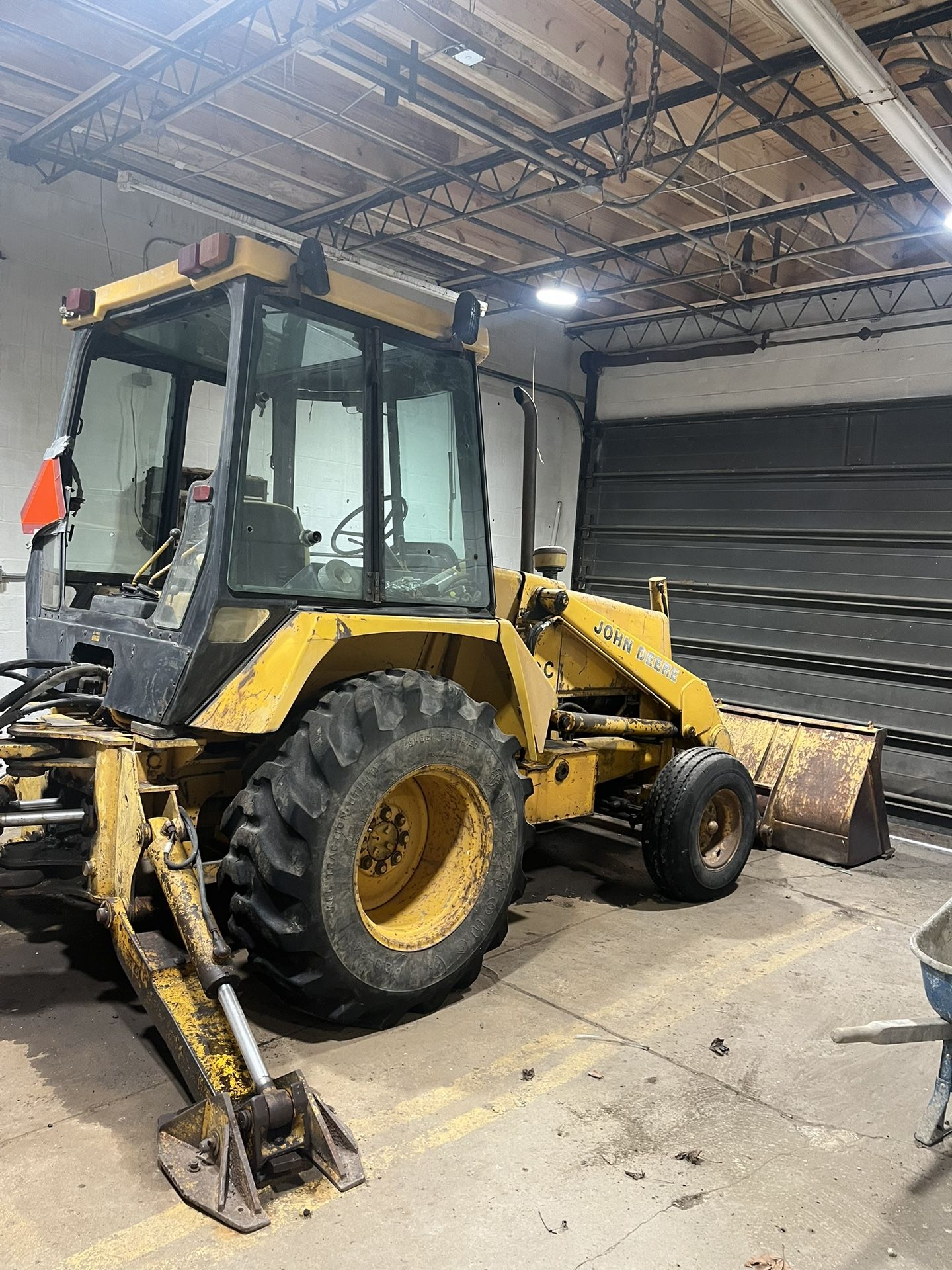 1984 John Deer 310c