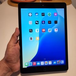 Ipad 7th Generation  Model # MW772LL/A 128 GB  NOTHING WRONG.  ** NO TRADES **