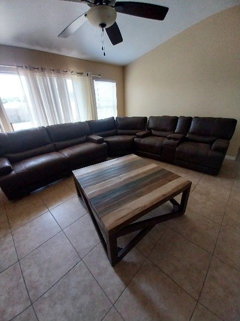 Electric Recliner Sofa, With Table.