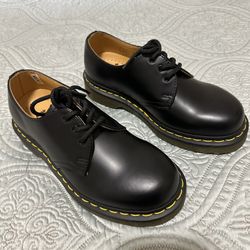 Dr. Martens 1461 SMOOTH LEATHER PLATFORM SHOES US #5