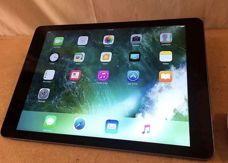 Apple iPad Air