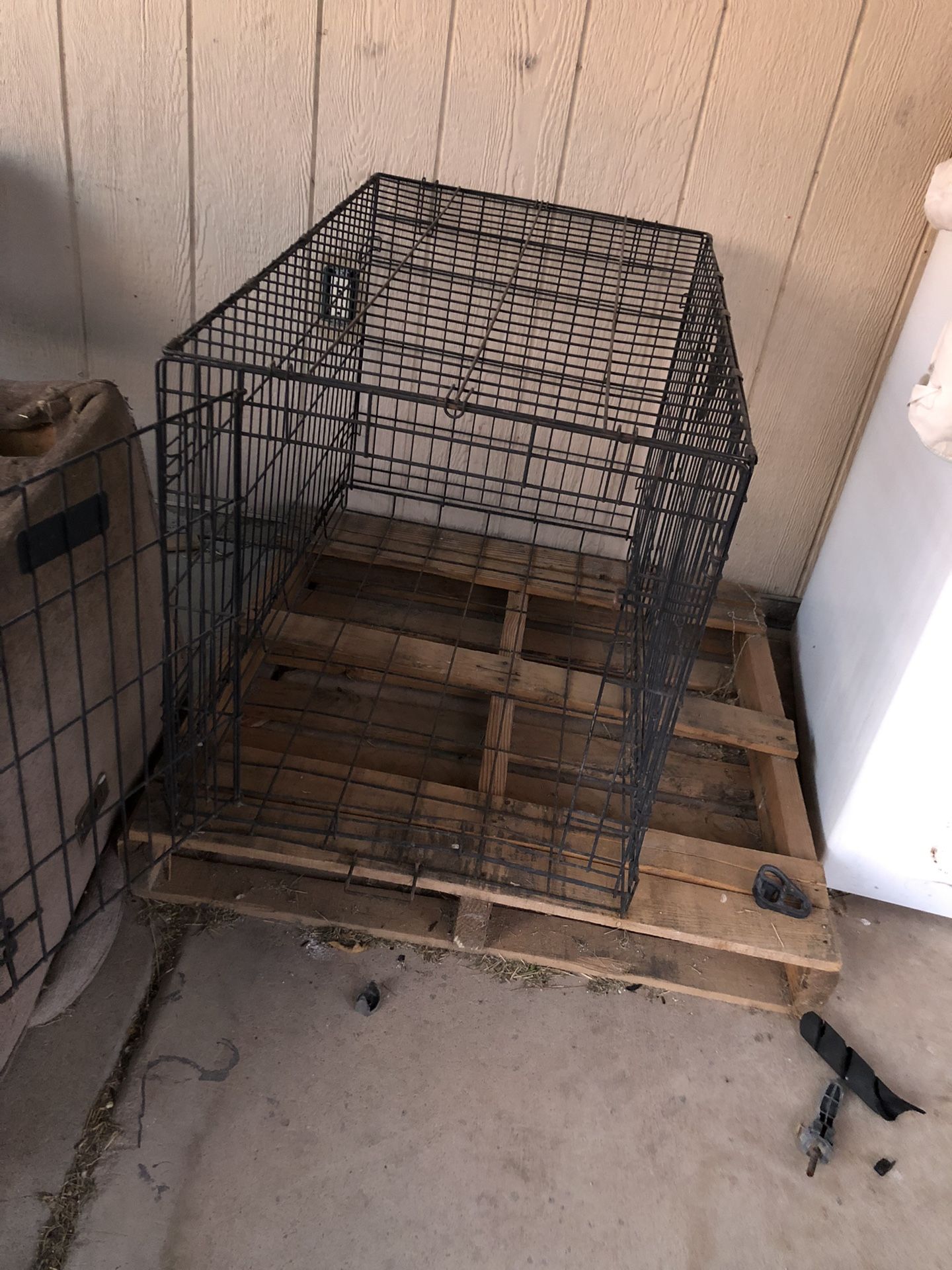 Medium/Large Dog Kennel