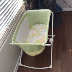 Bassinet 