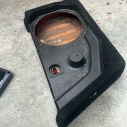 JL Audio Stealthbox® Custom-fit fiberglass enclosure For 13” subwoofer