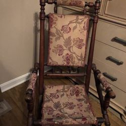 Beautiful Unique Vintage Rocking Chair 