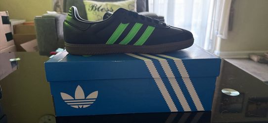 Adidas Samba OG tennis shoes size 8 1/2